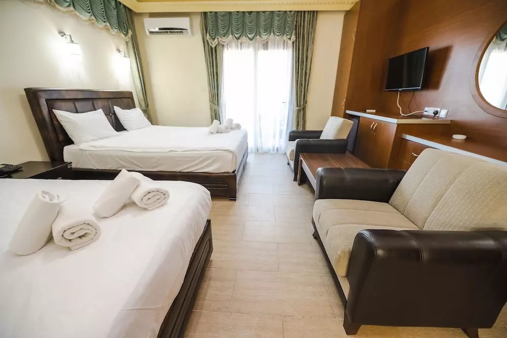 هتل ریورساید گاردن ریزورت